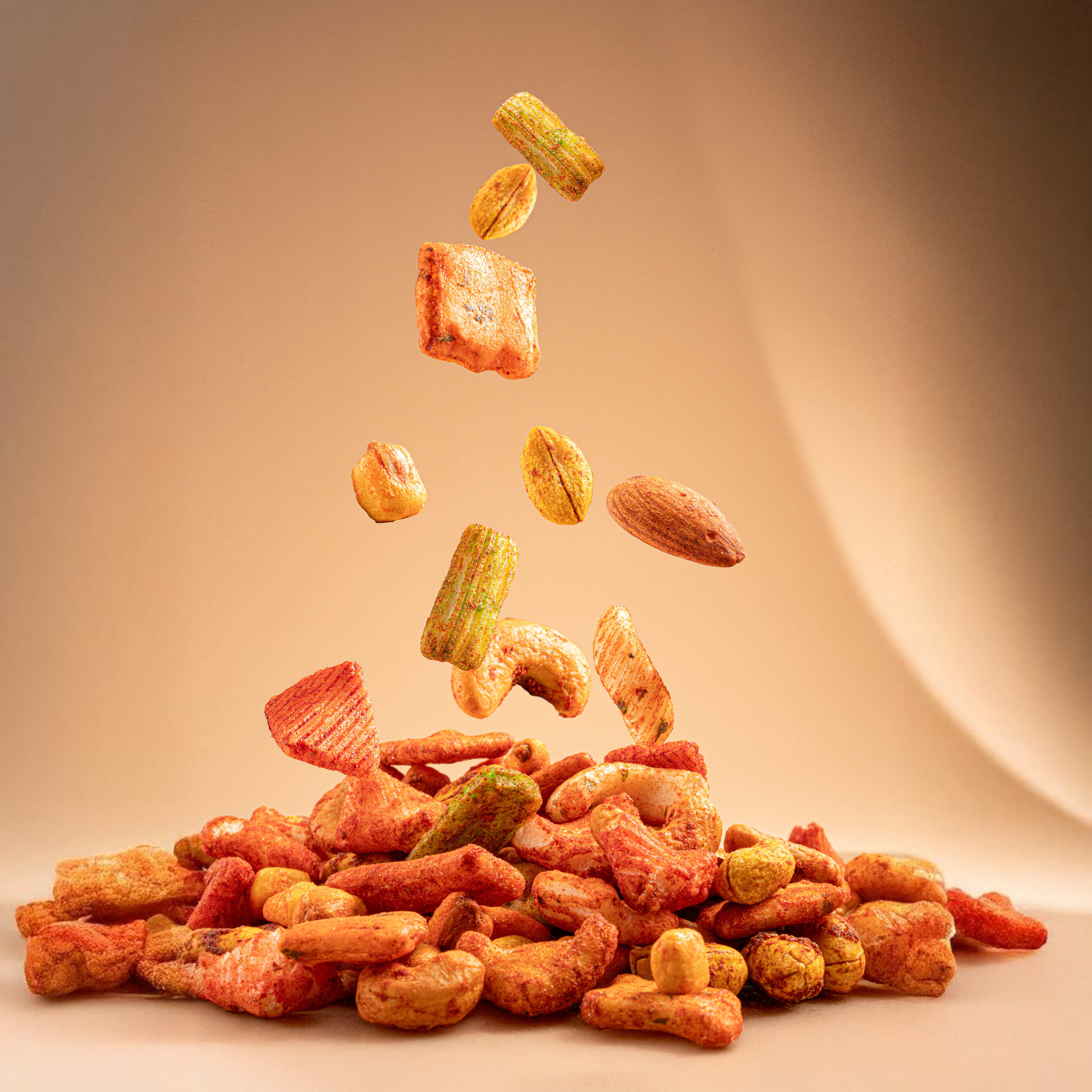 Hot Flamingo Mixed Nuts